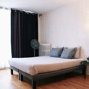 https://lauriston-nice-studio.fr-paris.fr